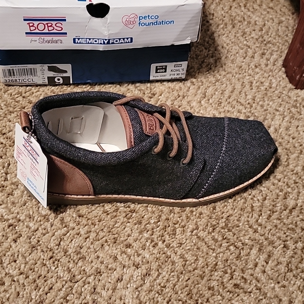BOBS by Skechers Chill Luxe Urban Summit Ankle Chukka Boot Shoes Size 9